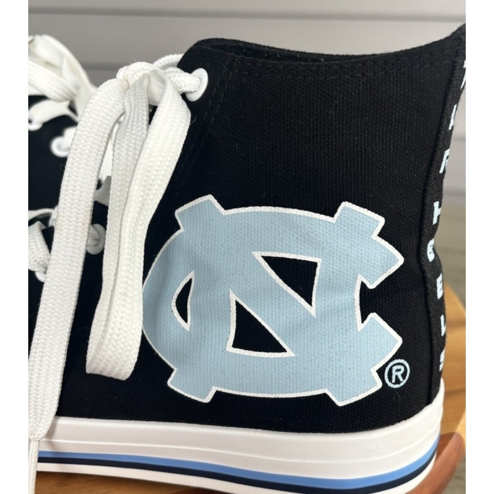 North Carolina Tar Heel Sneakers Men 8 FOCO High Top UNC Logo Canvas New - Picture 4 of 6